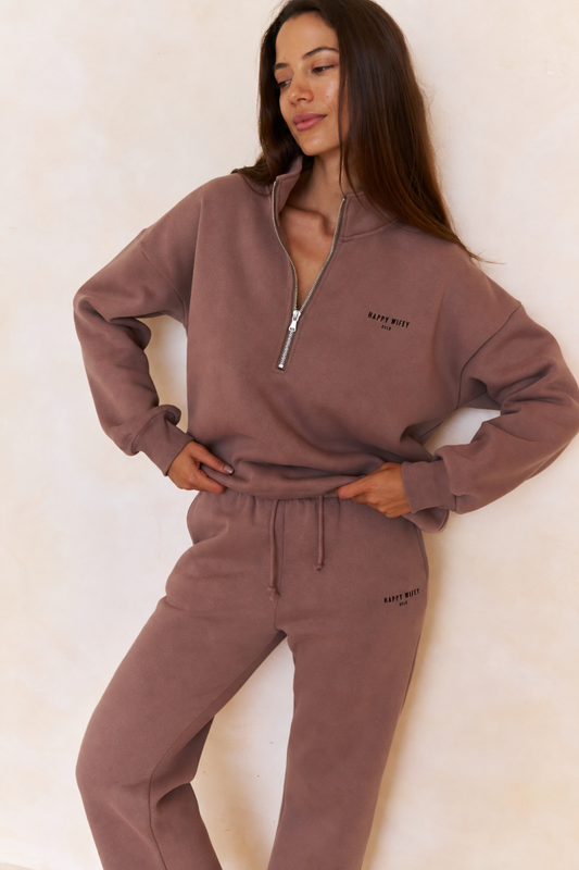 The Zip Sweatshirt in Soft Brown