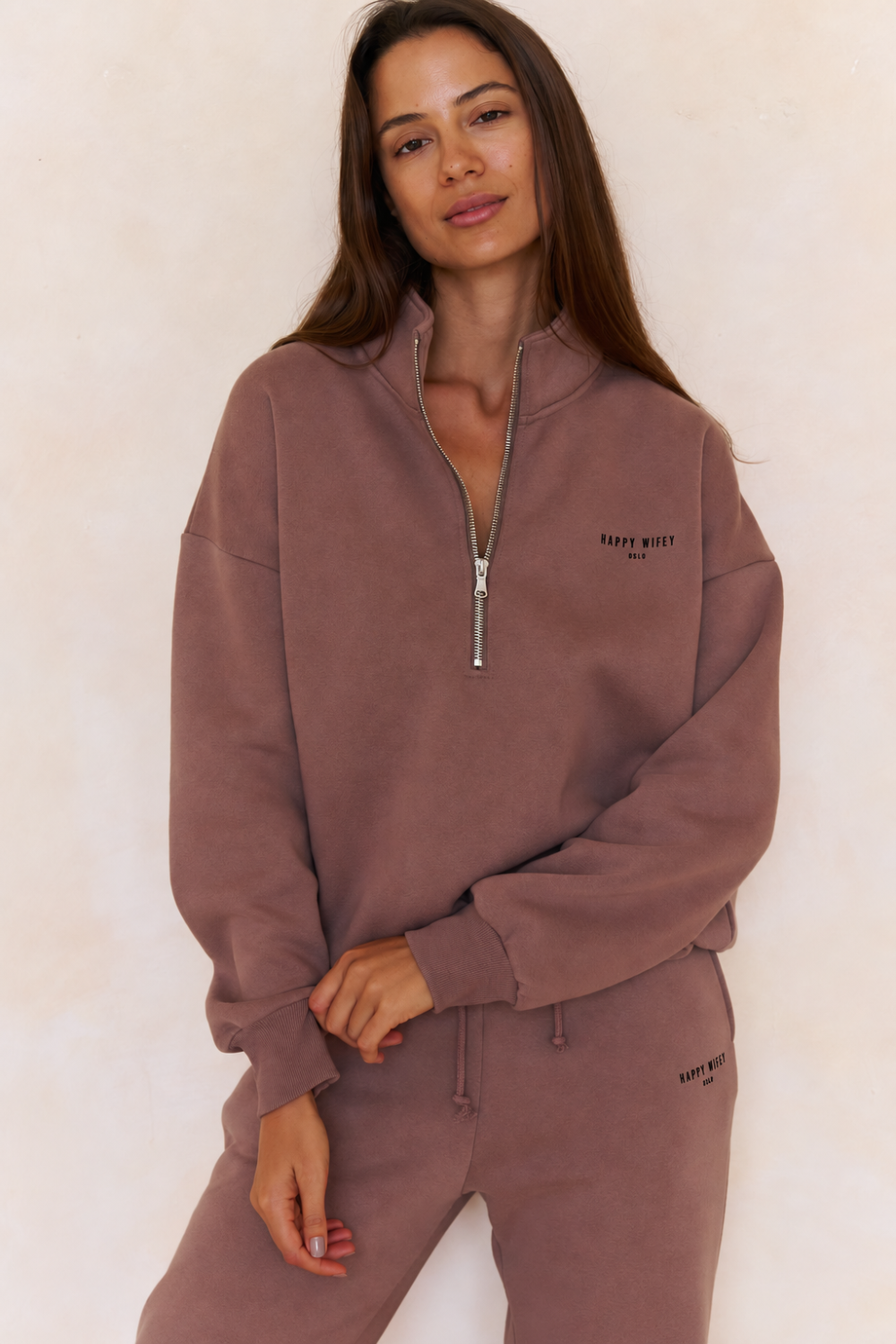 The Zip Sweatshirt in Soft Brown