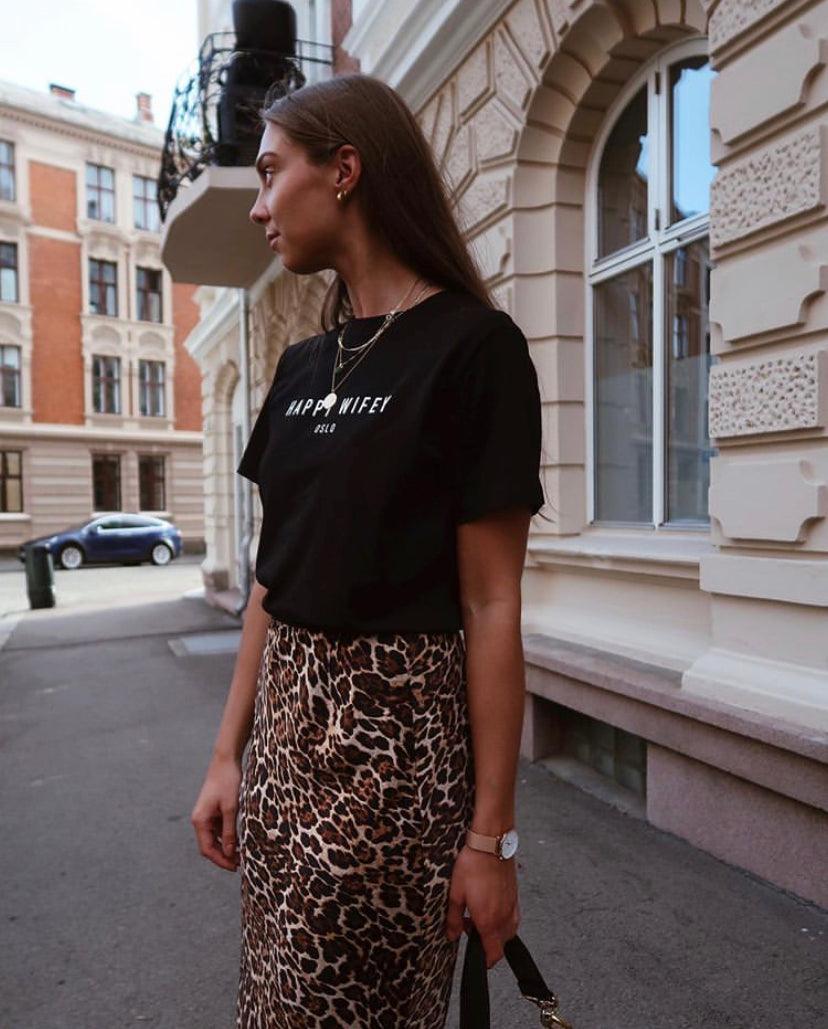 T-shirt Black - Happy Wifey